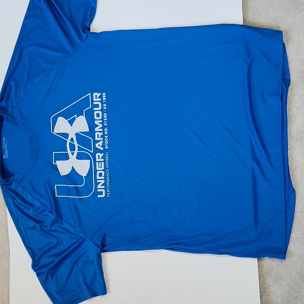 Under Armour Men's 2XL Short Sleeve Workout Shirt - Blue